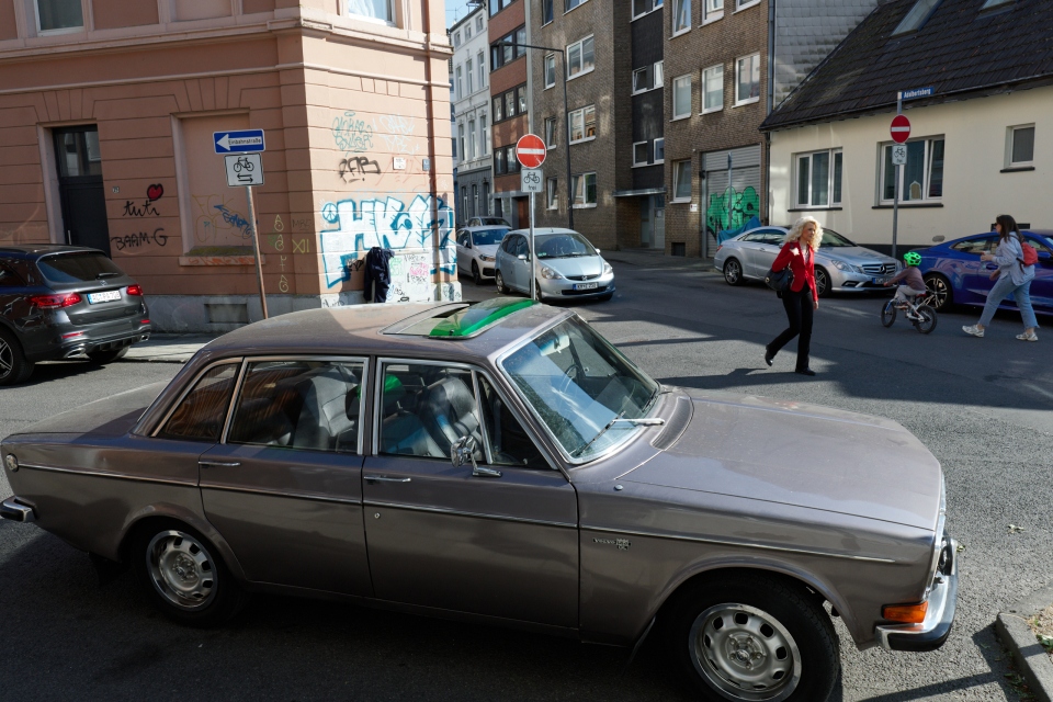 004_Capture-One_Canon-R3-Camera-Standard