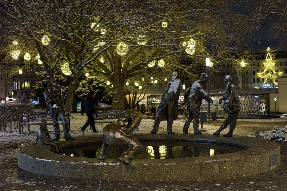 Canon-R1_CR10070_Capture-One_Camera-Portrait