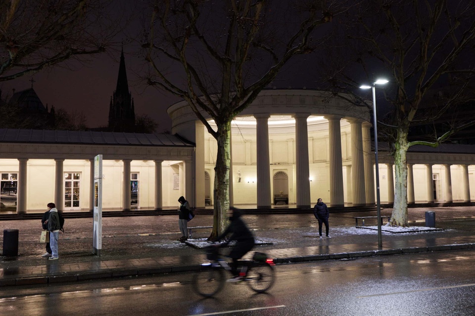 Canon-R1_CR10180_Capture-One_Camera-Portrait